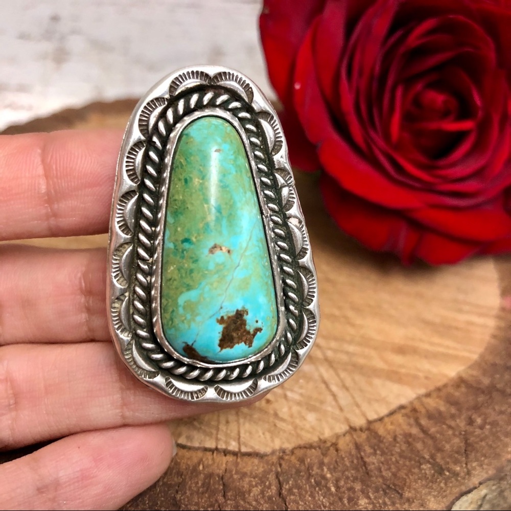 ❌SOLD on Mercari❌Vintage Navajo turquoise ring